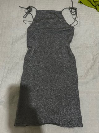 Vestido metalizado plateado