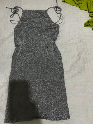 Vestido metalizado plateado