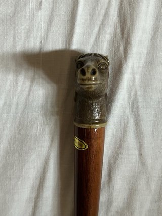 Calzador antiguo con mango de caballo