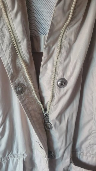 Chaqueta de entretiempo beige