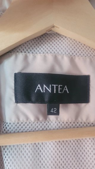 Chaqueta de entretiempo beige