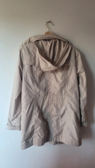 Chaqueta de entretiempo beige