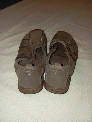 Sandalias de cuero para hombre