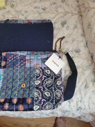Bolso Desigual patchwork sin estrenar.