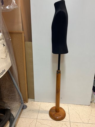 Venta ultimas ud Maniquí Infantil (negro)