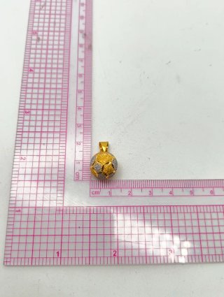 Colgante Balón Futbol Oro 21kt bicolor brillo