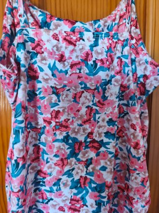 Vestido floral tirantes