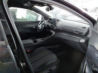 PEUGEOT 3008 1.2 PURETECH MHEV 136 ALLURE