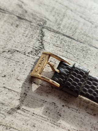 Reloj Cyma Tank NOS Oro y Negro
