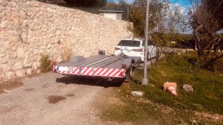 Remolque ligero porta vehículos