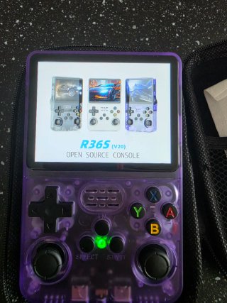 Consola Retro R36S Negra