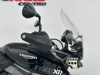 TRIUMPH TIGER 800 XRX