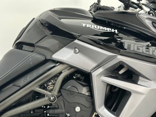 TRIUMPH TIGER 800 XRX