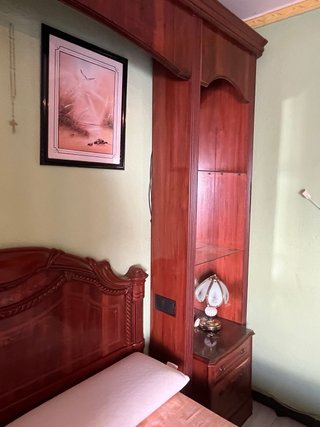 Dormitorio madera buen estado