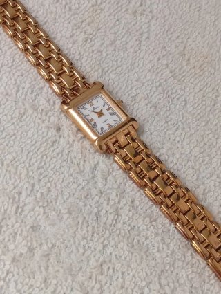 Reloj RADIANT