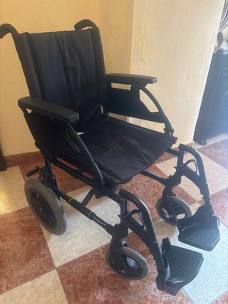 Silla de Ruedas Breezy Premium nueva