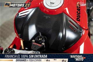 DUCATI Panigale v4 **FULL CARBONO**ARROW**PUIG**POCOS KM**