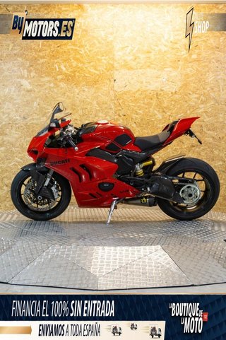 DUCATI Panigale v4 **FULL CARBONO**ARROW**PUIG**POCOS KM**