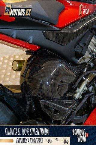 DUCATI Panigale v4 **FULL CARBONO**ARROW**PUIG**POCOS KM**