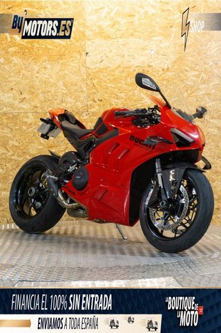 DUCATI Panigale v4 **FULL CARBONO**ARROW**PUIG**POCOS KM**