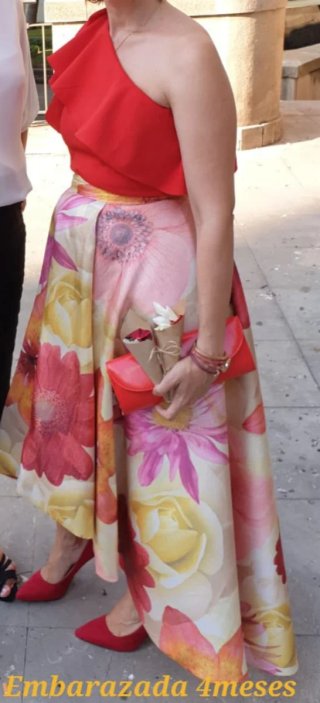 Falda larga floral para eventos