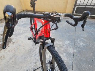 Bicicleta Eléctrica Gravel