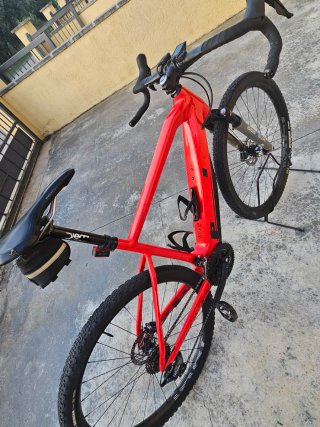 Bicicleta Eléctrica Gravel