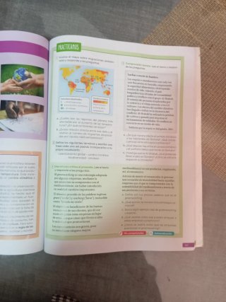 Geografía e Historia, 3 secundaria. Revuela