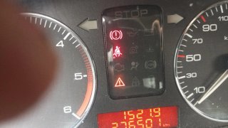 Peugeot 406 2015