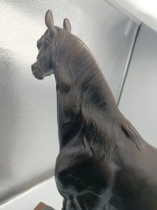 ANTIGUO CABALLO EN BRONCE DE JUSTO GANDARIAS.
