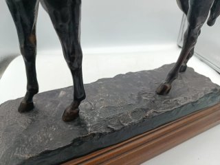 ANTIGUO CABALLO EN BRONCE DE JUSTO GANDARIAS.