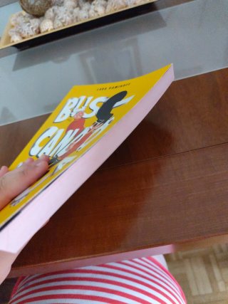 Buscando bronca: Un cómic vibrante de lucha lib...