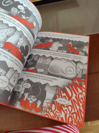 Buscando bronca: Un cómic vibrante de lucha lib...