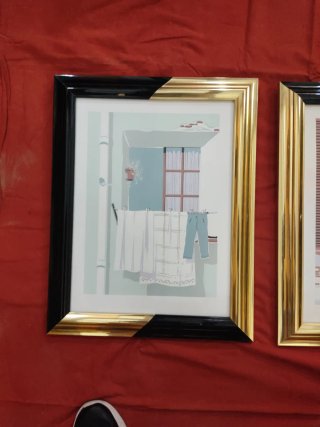 Dos cuadros decorativos madera y cristal