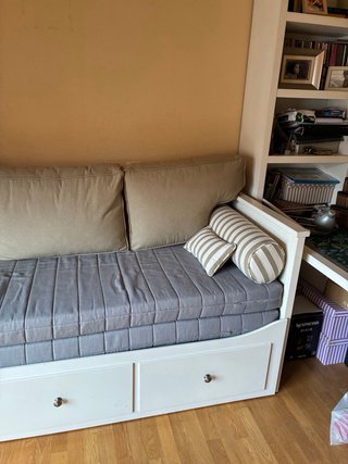 Divano letto Ikea Hemnes con cassetti