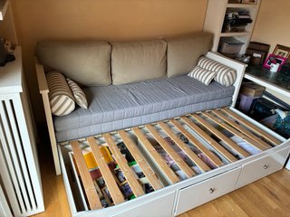 Divano letto Ikea Hemnes con cassetti