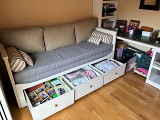 Divano letto Ikea Hemnes con cassetti