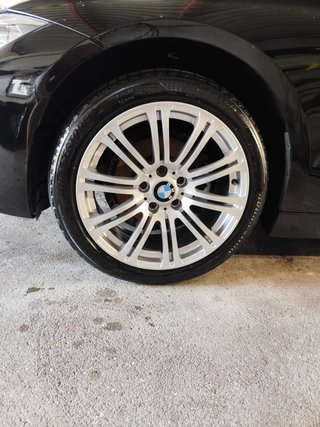 BMW 318 xDrive 2014