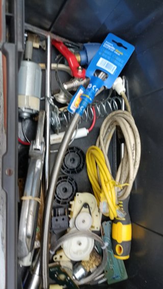 Caja de herramientas con cajones