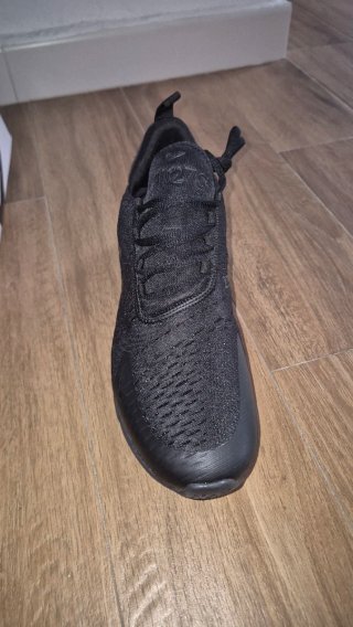 Nike Air Max 270 Negras