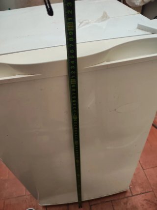 Congelador vertical blanco
