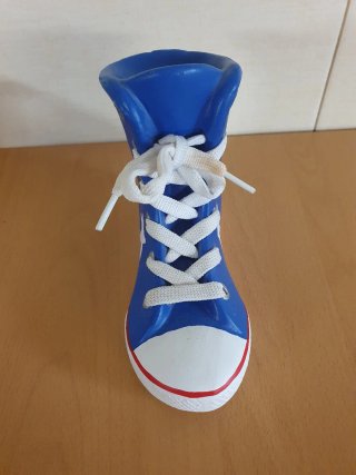 Hucha zapatilla azul con estrellas