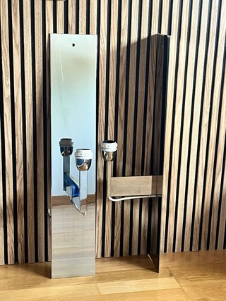 Dos apliques de pared cromados sin las tulipas