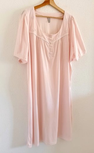 Camisón rosa pastel talla 3XL manga corta
