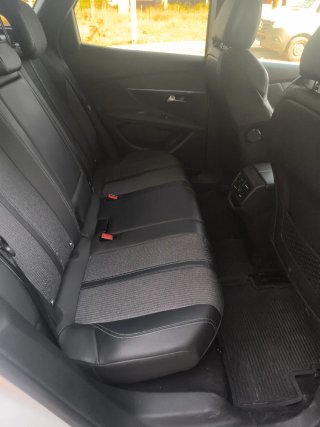 Peugeot 3008 2021