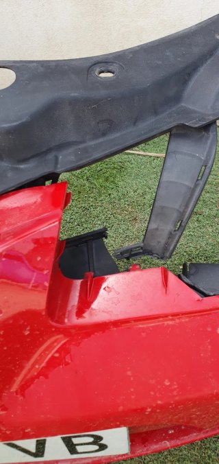 Paragolpes Seat Ibiza 6L Rojo