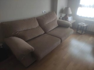 Sofá de 2 plazas beige