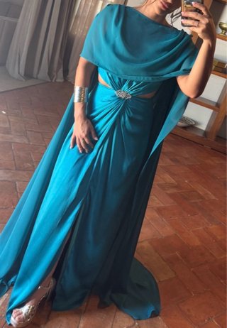 Vestido Marfil Barcelona Azul Largo + Capa