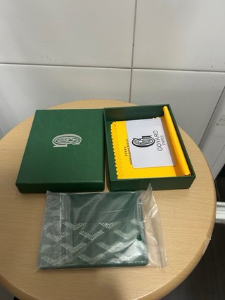 Tarjetero Goyard Verde