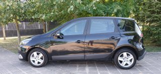 Renault Scenic 2012